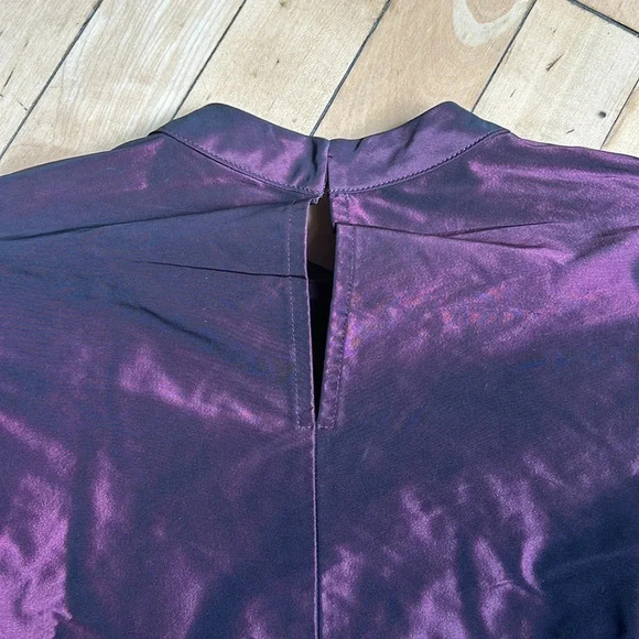 Express Long Sleeve Shirt with Puff Sleeves | Statement Sleeves | Power Sleeves - Picture 6 of 9